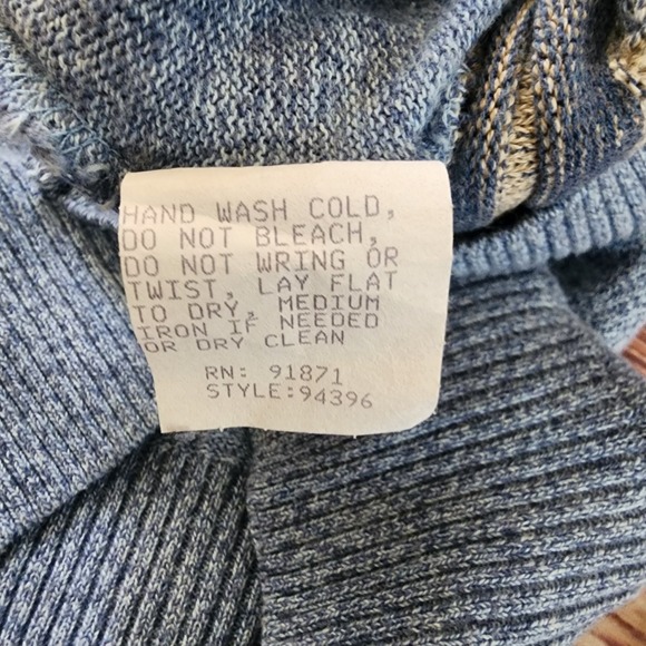 Norm Thompson XL 3D Knit Sweater Blue Beige Geometric Coogi Style Vintage‎ - Picture 6 of 8